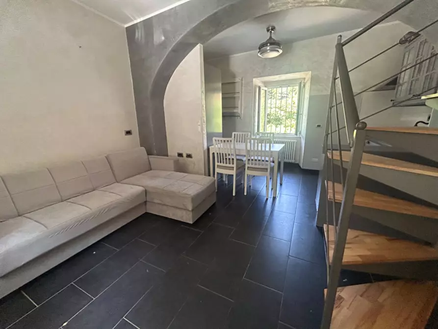 Immagine 5 di Appartamento in vendita  in Via Santuario a Savona