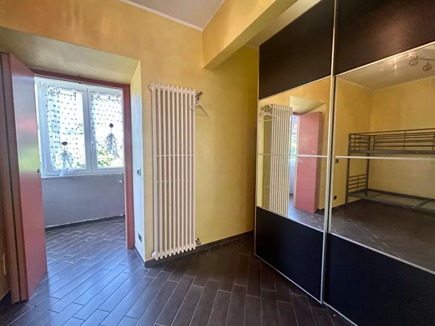 Immagine 17 di Appartamento in vendita  in Via Santuario a Savona