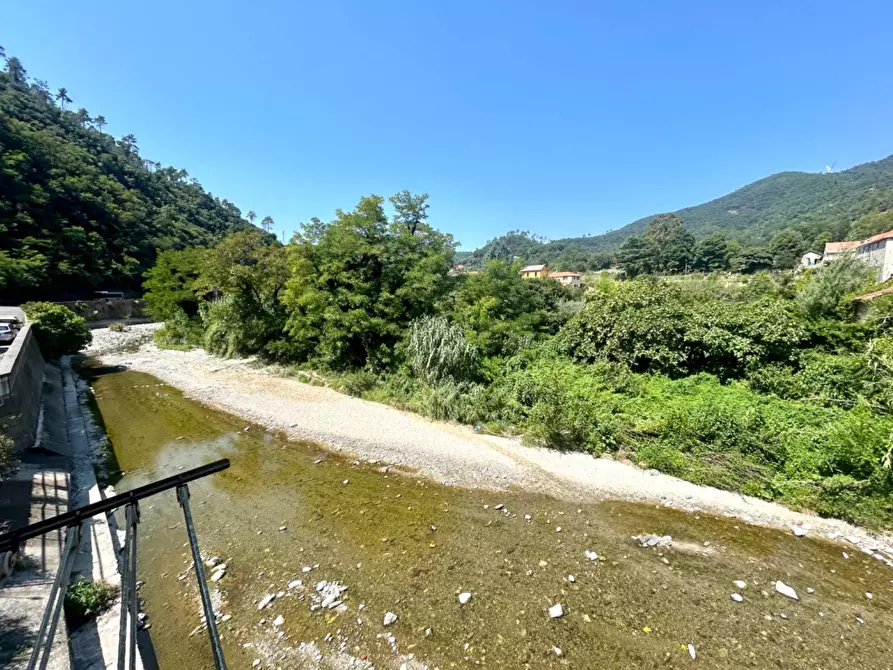 Immagine 26 di Appartamento in vendita  in Via Santuario a Savona