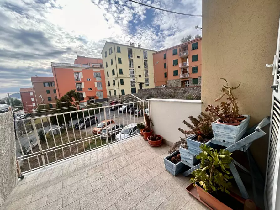 Immagine 8 di Appartamento in vendita  in Via Romagnoli 1 a Savona