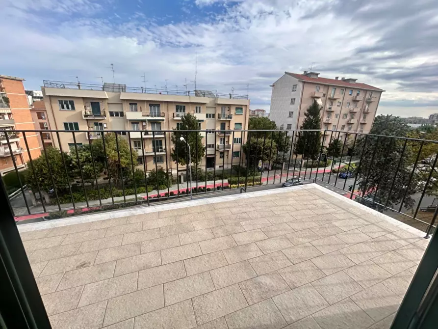 Immagine 15 di Appartamento in vendita  in Via Romagnoli 1 a Savona