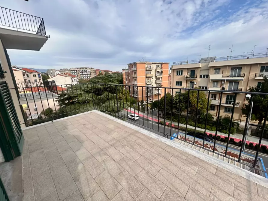 Immagine 14 di Appartamento in vendita  in Via Romagnoli 1 a Savona