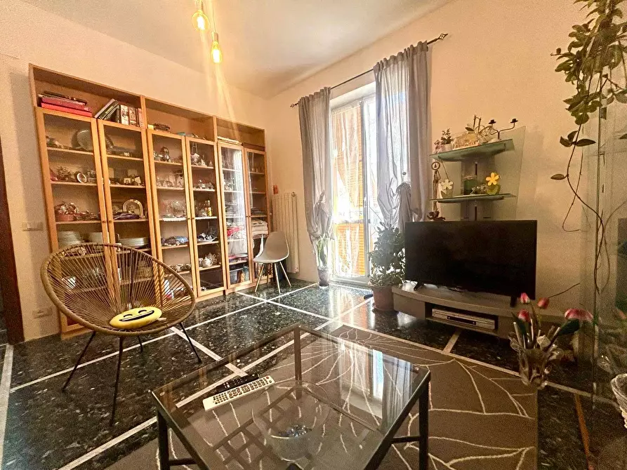 Immagine 9 di Appartamento in vendita  in Via Abba a Savona