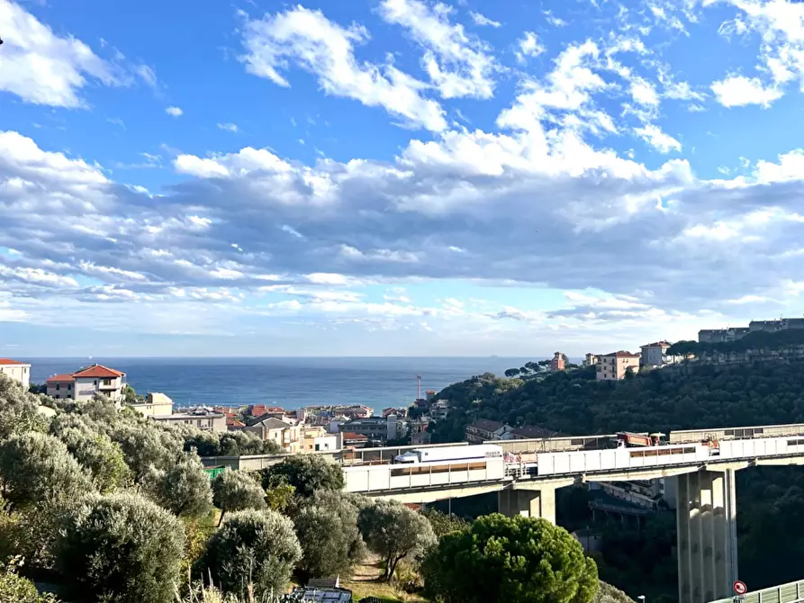 Immagine 25 di Appartamento in vendita  in Via I Maggio a Celle Ligure