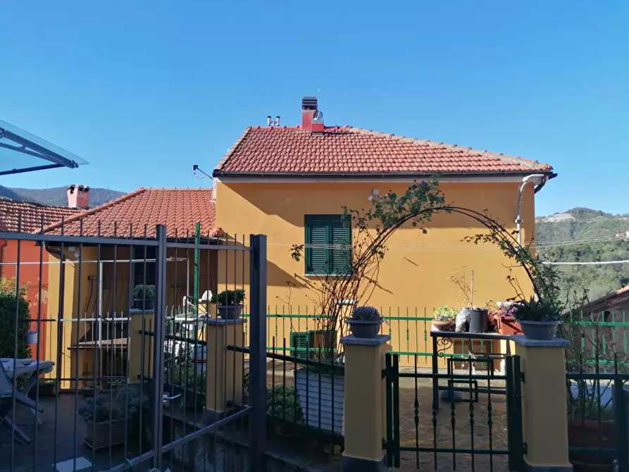 Immagine 1 di Appartamento in vendita  in Via Capanne a Quiliano