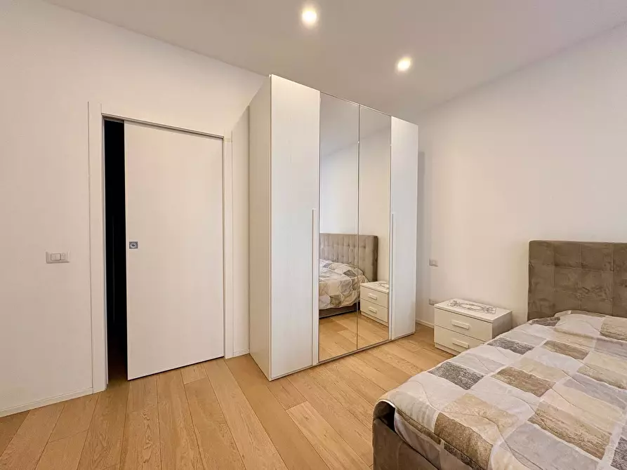 Immagine 24 di Appartamento in vendita  in CORSO ITALIA a Savona