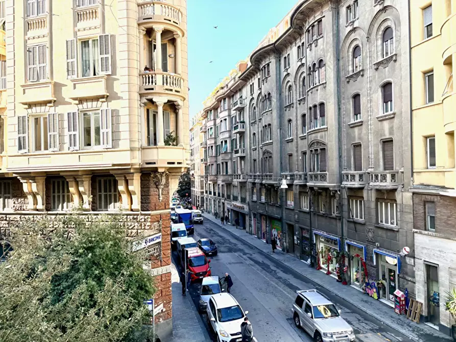 Immagine 38 di Appartamento in vendita  in CORSO ITALIA a Savona