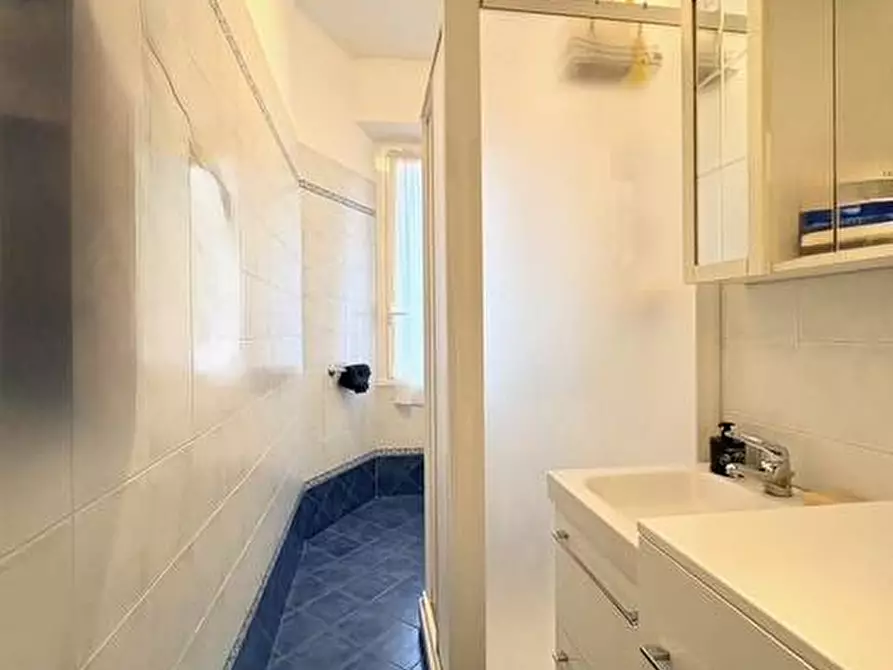 Immagine 11 di Appartamento in vendita  in VIA VERDI 9 a Albissola Marina