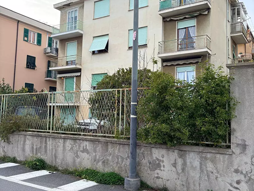 Immagine 7 di Appartamento in vendita  in Via Barba a Savona