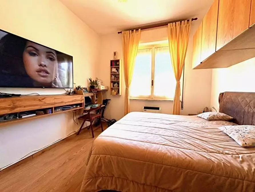 Immagine 13 di Appartamento in vendita  in VIA CORRIDONI a Savona