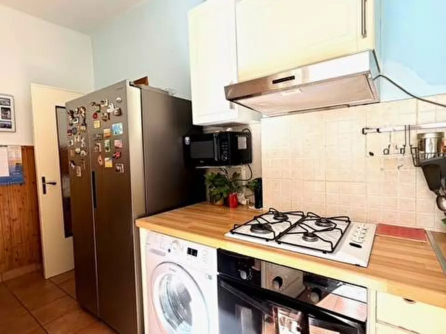 Immagine 15 di Appartamento in vendita  in VIA CORRIDONI a Savona