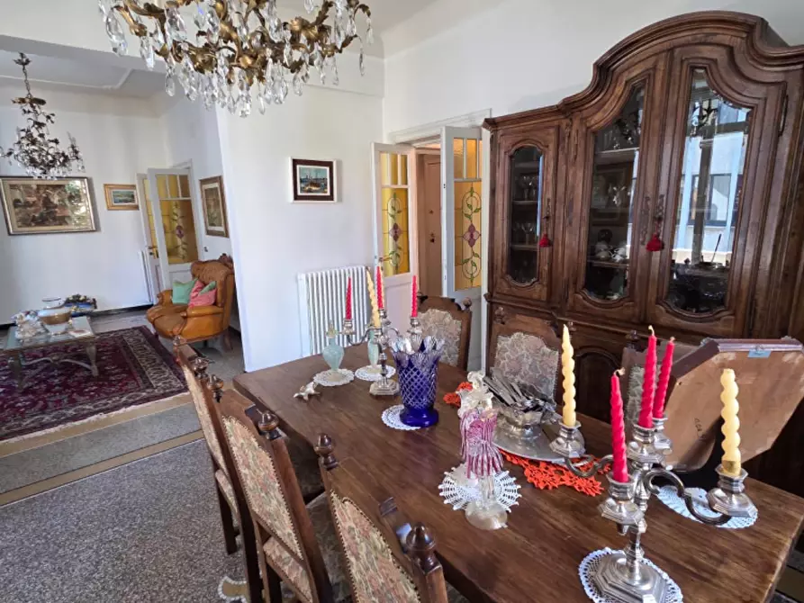 Immagine 3 di Appartamento in vendita  in Via Iv Novembre a Savona