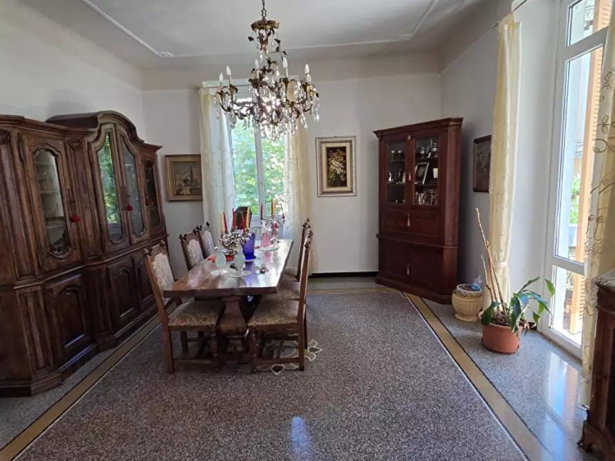 Immagine 4 di Appartamento in vendita  in Via Iv Novembre a Savona