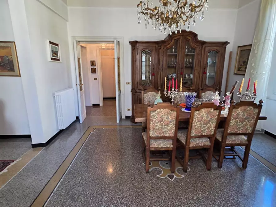 Immagine 5 di Appartamento in vendita  in Via Iv Novembre a Savona