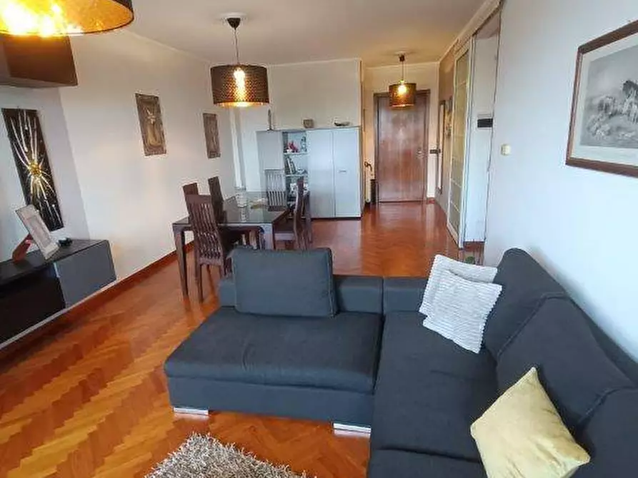 Immagine 1 di Appartamento in vendita  in ViaPirandello a Savona