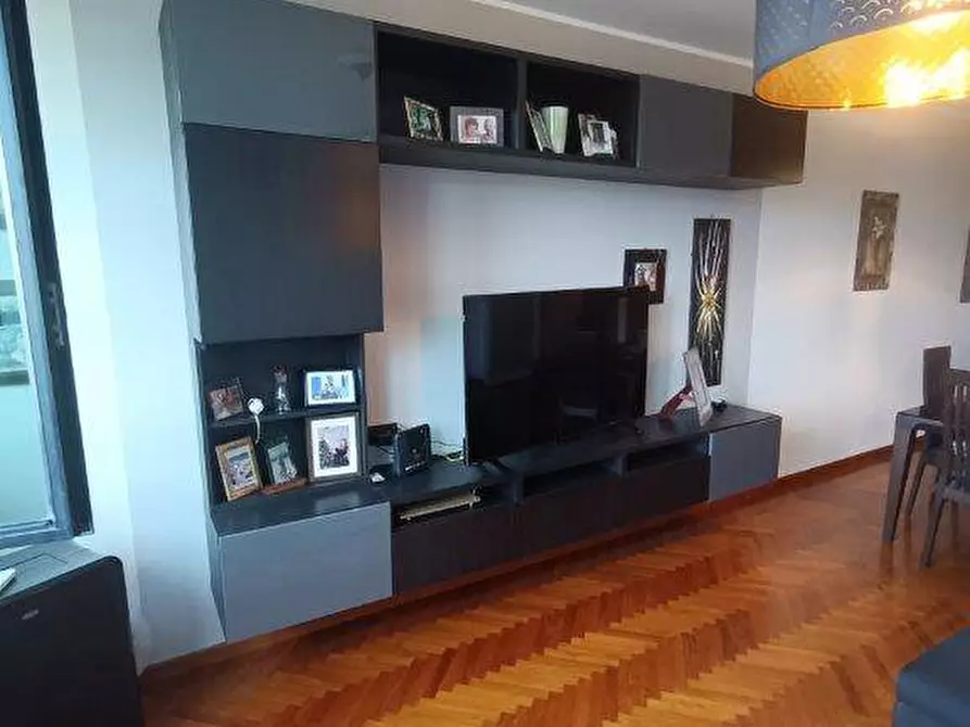 Immagine 8 di Appartamento in vendita  in ViaPirandello a Savona