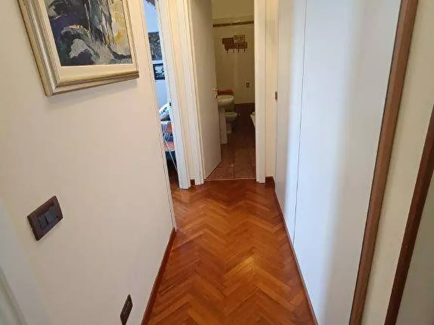 Immagine 23 di Appartamento in vendita  in ViaPirandello a Savona