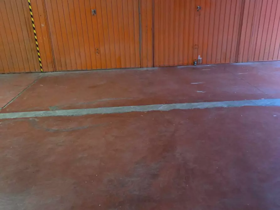 Immagine 3 di Box auto in vendita  in Ricci a Savona