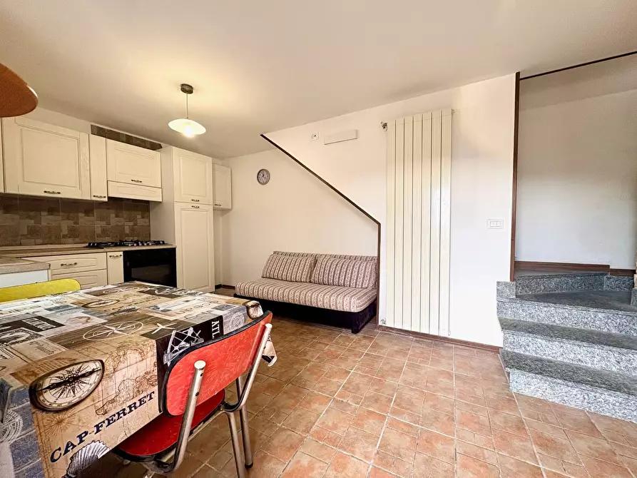 Immagine 3 di Villetta a schiera in vendita  in VIA NOSTRA SIGNORA DL MONTE 88 a Savona