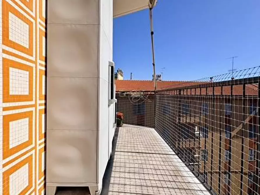 Immagine 11 di Appartamento in vendita  in VIA CARISSIMO E CROTTI 3 a Savona