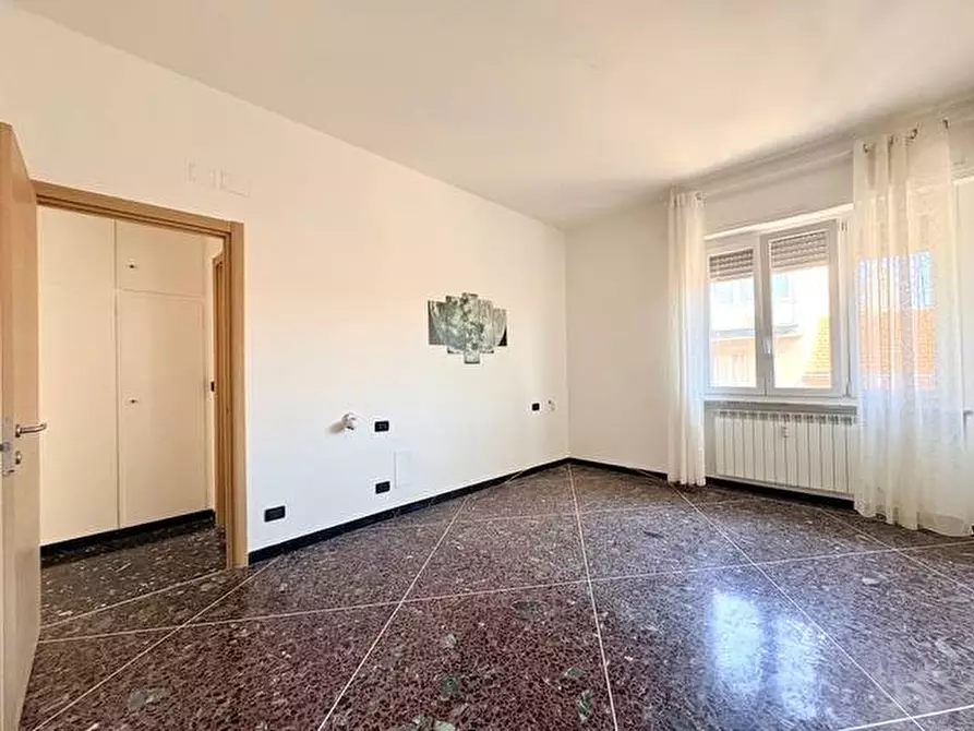 Immagine 18 di Appartamento in vendita  in VIA CARISSIMO E CROTTI 3 a Savona