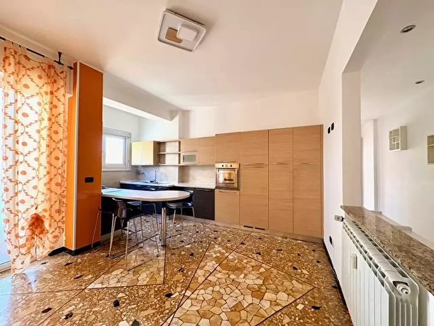 Immagine 28 di Appartamento in vendita  in VIA CARISSIMO E CROTTI 3 a Savona