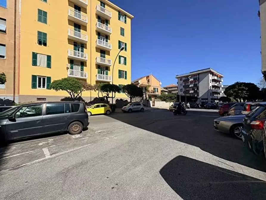 Immagine 32 di Appartamento in vendita  in VIA CARISSIMO E CROTTI 3 a Savona