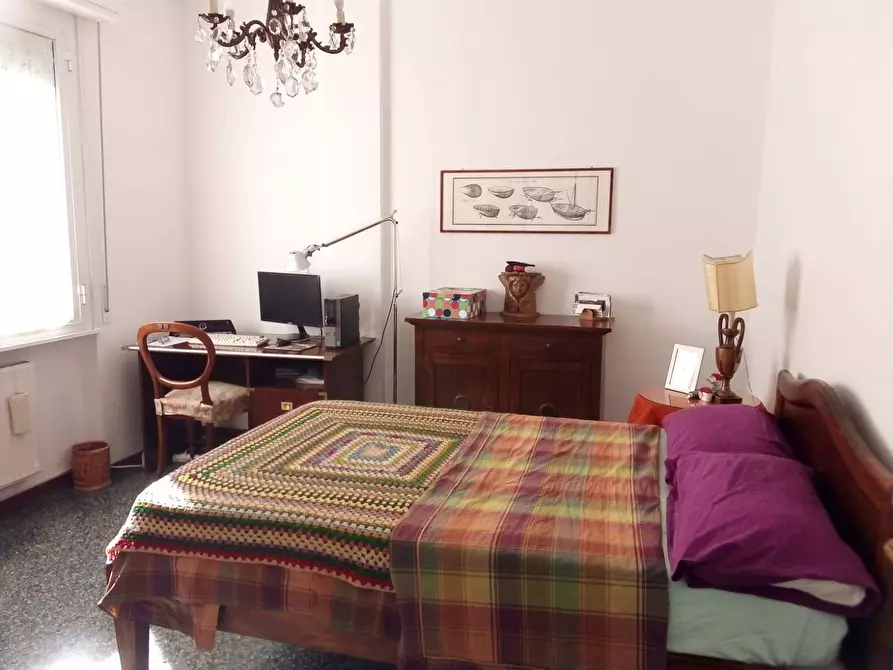 Immagine 4 di Appartamento in vendita  in Via Torino a Savona