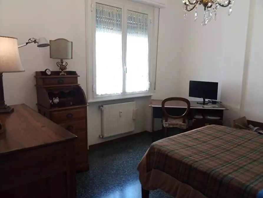 Immagine 5 di Appartamento in vendita  in Via Torino a Savona