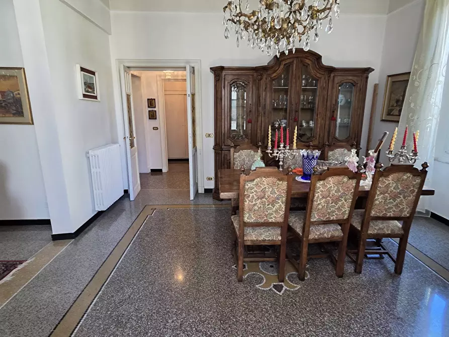 Immagine 17 di Appartamento in vendita  in Via Iv Novembre a Savona