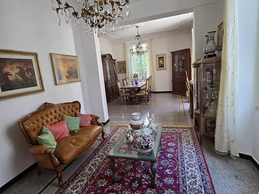 Immagine 19 di Appartamento in vendita  in Via Iv Novembre a Savona