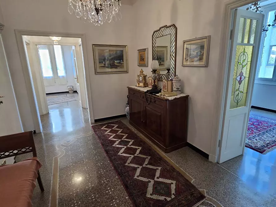 Immagine 21 di Appartamento in vendita  in Via Iv Novembre a Savona