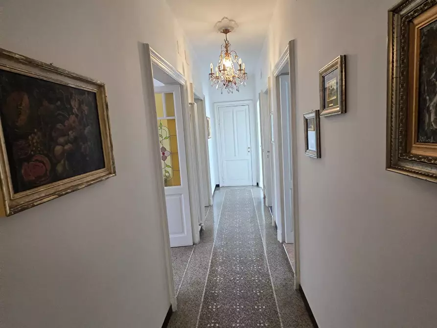 Immagine 24 di Appartamento in vendita  in Via Iv Novembre a Savona