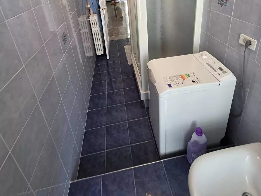 Immagine 39 di Appartamento in vendita  in Via Iv Novembre a Savona