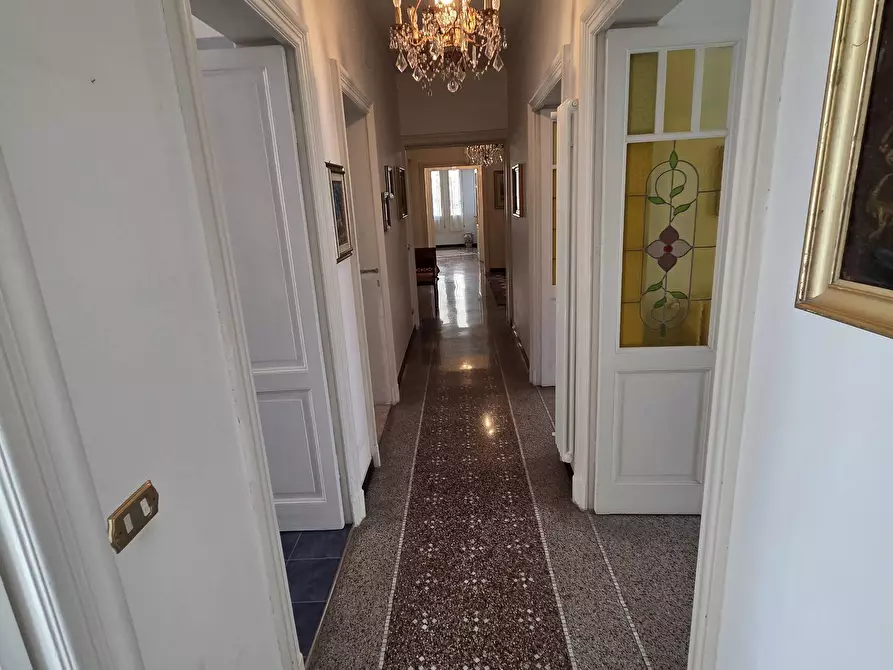 Immagine 42 di Appartamento in vendita  in Via Iv Novembre a Savona