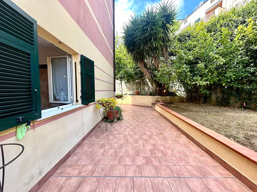 Immagine 15 di Appartamento in vendita  in VIA NOSTRA SIGNORA DEGLI ANGELI a Savona