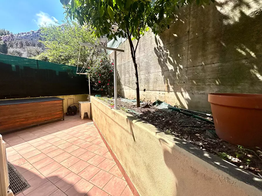 Immagine 18 di Appartamento in vendita  in VIA NOSTRA SIGNORA DEGLI ANGELI a Savona