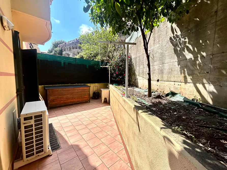 Immagine 19 di Appartamento in vendita  in VIA NOSTRA SIGNORA DEGLI ANGELI a Savona