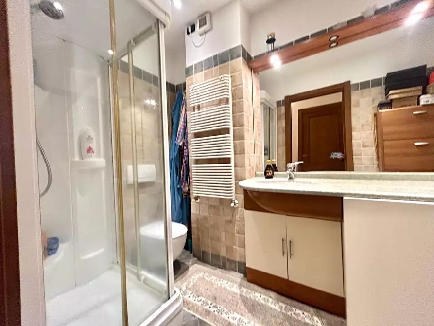 Immagine 27 di Appartamento in vendita  in VIA NOSTRA SIGNORA DEGLI ANGELI a Savona