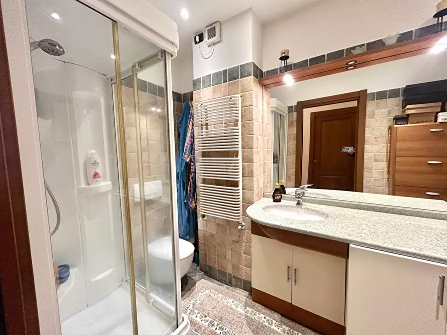 Immagine 28 di Appartamento in vendita  in VIA NOSTRA SIGNORA DEGLI ANGELI a Savona