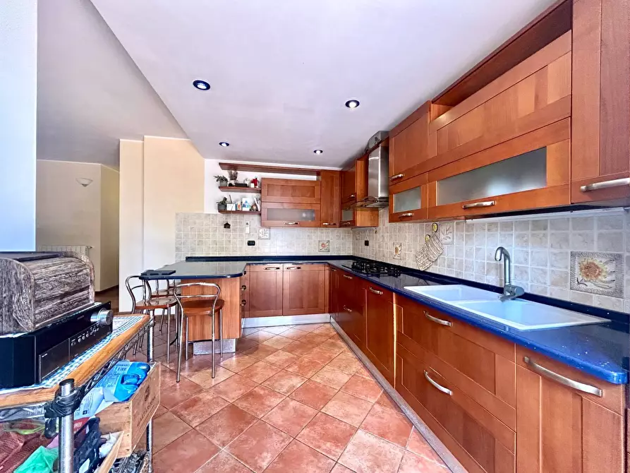 Immagine 40 di Appartamento in vendita  in VIA NOSTRA SIGNORA DEGLI ANGELI a Savona