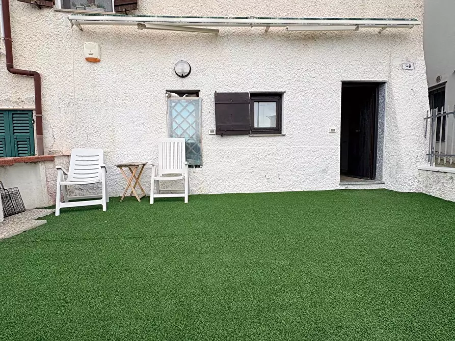 Immagine 8 di Villetta a schiera in vendita  in VIA NOSTRA SIGNORA DL MONTE 88 a Savona