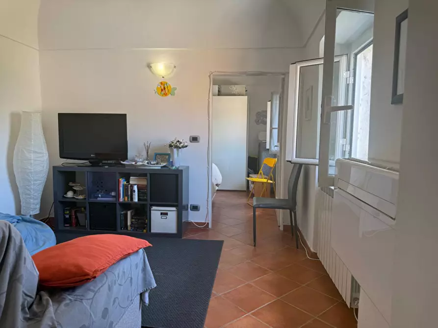 Immagine 2 di Appartamento in vendita  in Via Nizza 114 114 a Savona