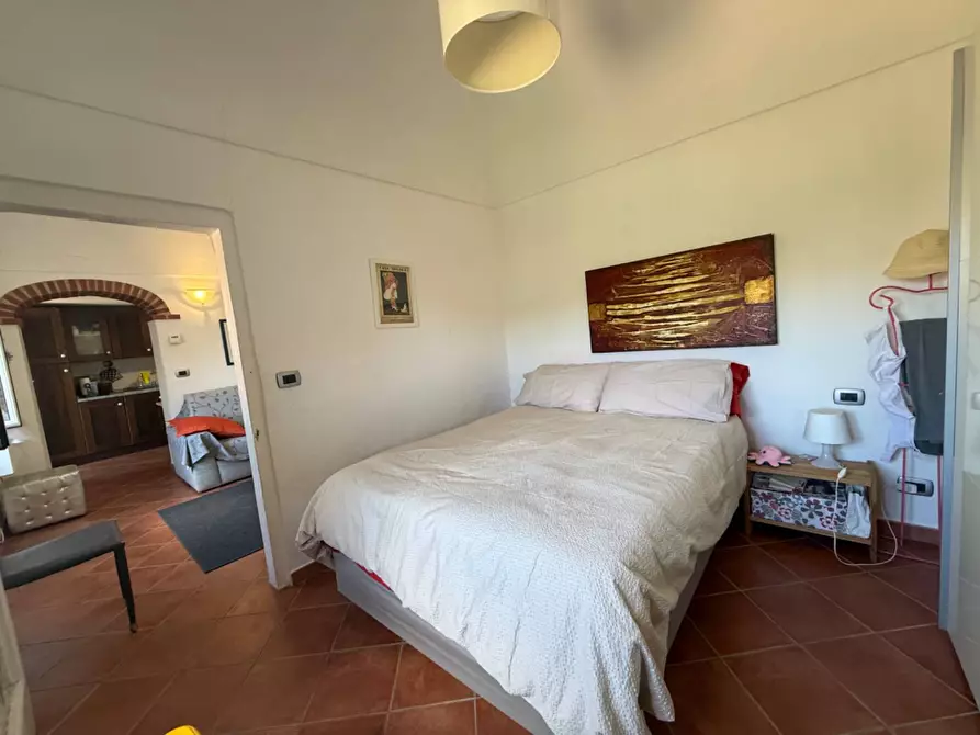 Immagine 5 di Appartamento in vendita  in Via Nizza 114 114 a Savona