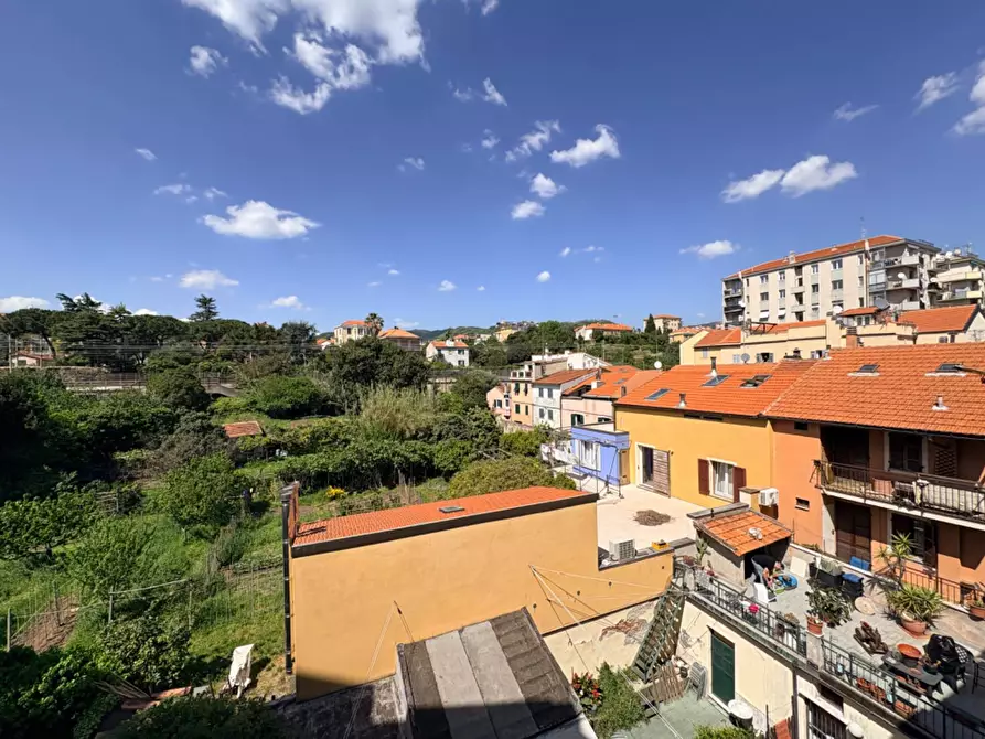 Immagine 17 di Appartamento in vendita  in Via Nizza 114 114 a Savona