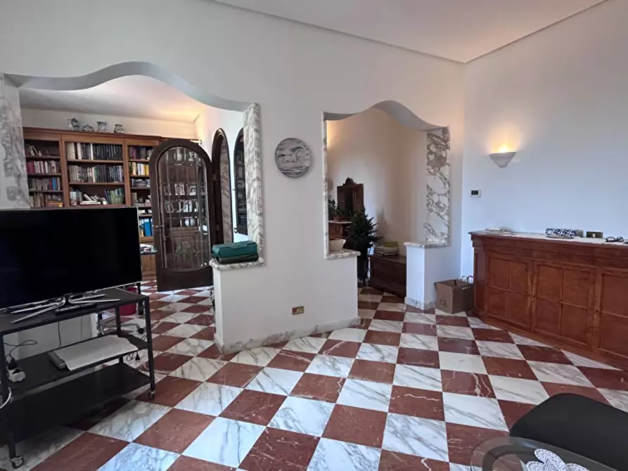 Immagine 11 di Appartamento in vendita  in CORSO MAZZINI 19 a Savona