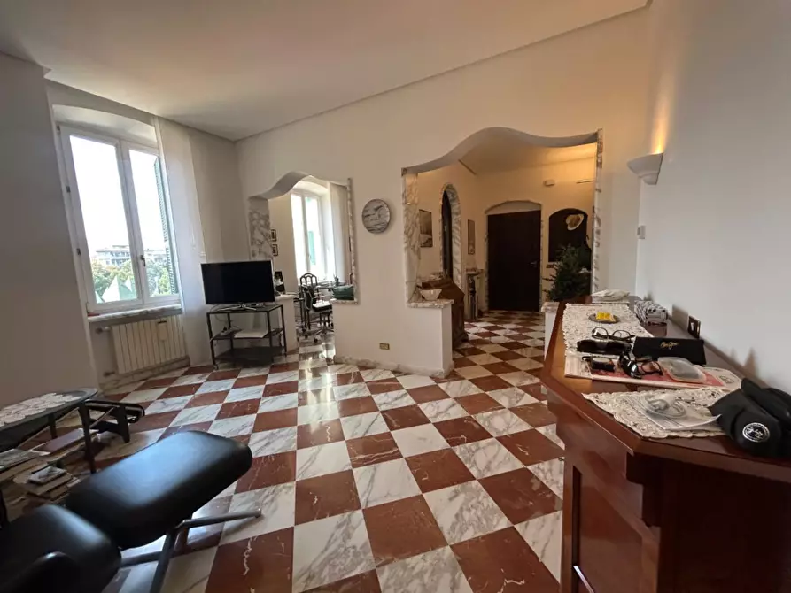 Immagine 10 di Appartamento in vendita  in CORSO MAZZINI 19 a Savona