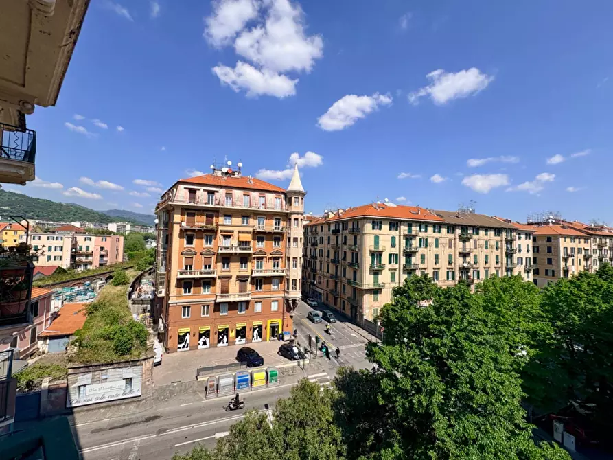 Immagine 21 di Appartamento in vendita  in CORSO MAZZINI 19 a Savona