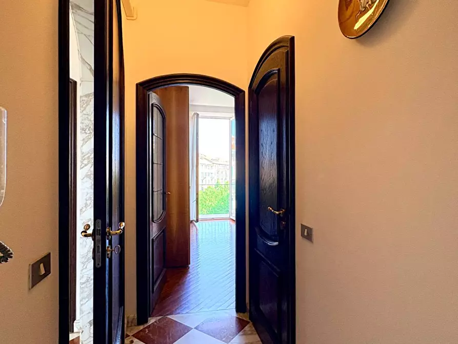 Immagine 15 di Appartamento in vendita  in CORSO MAZZINI 19 a Savona