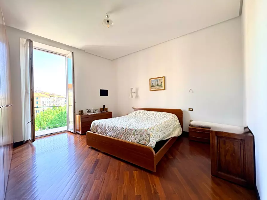Immagine 16 di Appartamento in vendita  in CORSO MAZZINI 19 a Savona
